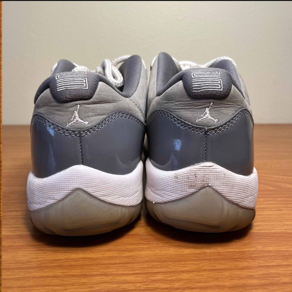 Jordan 11 Low Cool Grey - Picture 5 of 9